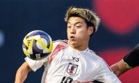 サッカー日本代表の「攻撃的ウイングバック」は機能しているのか メキシコ相手に守備では奮闘もクロスは...