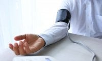 症状・原因でわかる高血圧 — 無症状だからこそ注意したい、その影響と早期対応