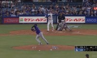 大谷翔平の170キロ爆速タイムリーを“キャッチできず”相手野手も悔しがる…元メジャー解説も同情「打球が速いから…」