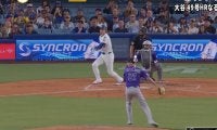 なんで打った？ 大谷翔平、強引スイングで“まさかの光景”「エグすぎるw」「すげえ怪力」投手ドン引き… 無理矢理“弾丸ヒット”