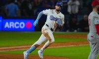ド軍パぺス、9回1死から同点弾　本拠地熱狂…ブルペン崩壊で逆転許すも土壇場に大仕事