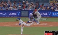 なんだこれは…？ 大谷翔平、剛速球に“異変”「いつもと違う」打者が“嫌がるストレート”→全く動けず見逃し三振「質が高い」