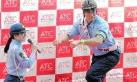 「野球でもかぶるから」　元阪神・糸井嘉男さんが着用よびかけたもの