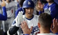 大谷翔平52号から5秒後…「最も無礼で敬意」のある瞬間　米ファンが虜になった行動