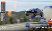 「誰が一番凄い？」世界ラリー、超一流ドライバーの“大ジャンプ3連発”が話題！ 浮き上がる車、乱れた姿勢も即収束の衝撃光景