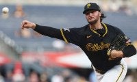 防御率1位→10勝10敗の“悲劇”「恥ずべき球団」　怪物23歳に米同情「この男を自由に」