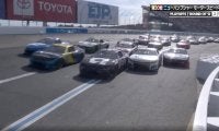 「そりゃ無理だよ！」5台横並び→信じられない“壁際ライン”から無謀アタック→多重事故 「嘘みたいな位置にいる」驚きと苦言