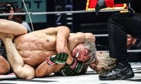 【RIZIN.51】冨澤大智、“絶体絶命”のピンチ→激しい打撃戦で平本丈に大逆転勝ち　大歓声のなか、篠塚辰樹に再戦要求