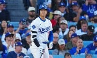 チケット価格は“大谷デー”1/3も　世界一への初陣で目立つ空席…滲むド軍ファンの思い
