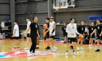 「面白いバスケを」ドラフラ、ゴール下を強化し2季ぶり日本一めざす