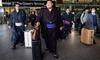 「リスクは完全に自己責任」大相撲34年ぶりのロンドン開催に英紙が警鐘「力士に押しつぶされる可能性が…」