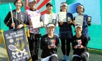 高野親子ペアが初優勝、上位3組全国へ　ソニー生命レディーステニス