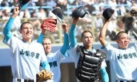 山梨学院が11安打でベスト4進出！5年連続の選抜出場当確に指揮官「山梨に来て一番大きい」【秋季関東大会】