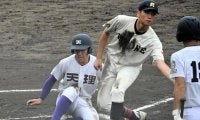 天理が完勝で準々決勝へ、1年の永井選手が貴重な適時打　近畿初戦