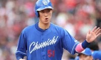 「中日のエリア51」が魅せた復活劇　7年ぶり規定打席の上林誠知が“走攻守”で輝いた再生の一年
