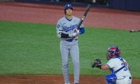 大谷翔平へ「お前はいらない」の大合唱　打席で敵ファンが“痛烈コール”…WS1号も11失点大敗