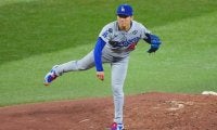山本由伸に敵軍お手上げ「MLB史上でも屈指」　24年ぶりの偉業…もはや“感謝”