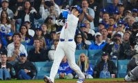 大谷翔平、マルチHRに雄叫び　日本人単独最多PS11号＆球団タイ今季PS8号、本拠地熱狂