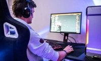 eスポーツに取り組む若者必見！これだけは行いたい健康管理について解説