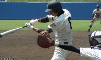 オリックス、中日を渡り歩いた超強肩外野手がプロ15年目で戦力外…高卒1年目で開幕スタメン、通算393安打記録