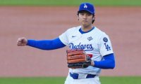 大谷翔平、ゲレーロJr.に逆転2ランを被弾　“仲良し”ライバルに痛恨の一発…球場沈黙