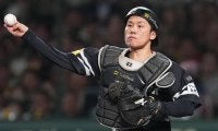 【日本シリーズ】「甲斐さんがいなくなって弱くなったと思われたくなかった」 ソフトバンク、５年ぶりの日本一を支えた新正捕手・海野隆司の成長譚