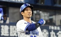 「将来チームを支えていく人間になっていかないと」去就注目、DeNA32歳外野手に球団OBから熱烈残留要請　「この2億は絶対、逆転できる」