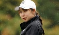 「あー緊張したーー」雨中のプレーオフで惜敗…20歳女子プロゴルファー「これからもたくさん経験して積み重ねて強い選手に」