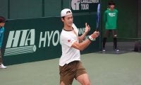 坂本怜 2時間半の熱戦制して4大会ぶりの白星。日本でのプレーがモチベーション「きついときにファイトする理由になる」[兵庫ノアチャレンジャー]