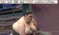 意外すぎる“ほっそり美脚” 184センチ巨漢力士にファン注目「すごいスタイル」