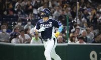 日本、韓国の有望株と20本塁打＆20盗塁のスラッガーに本塁打を打たれ3点先制されるも…すぐ同点！【侍ジャパン】