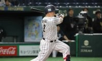 侍ジャパン・牧秀悟の適時打に\