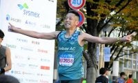 滑落事故から驚異の回復で神戸マラソン完走「100点満点の達成感」