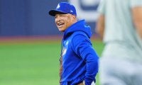 フリーマンも称賛…ロバーツ監督が“ズッコケ”た本当の理由　ド軍連覇を呼んだ行動の真意
