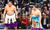 「世界の盗塁王」が九州場所観戦　横綱大の里の土俵入りなどを熱心に見守る
