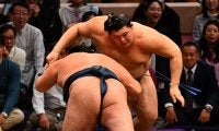 大の里のジャンプ写真が大バズリ1120万インプレッション　撮影したカメラマンの証言は…