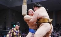 連敗止めた！大の里「吹っ切れて思い切りいけた」無の境地で難敵王鵬に完勝　優勝争いトップ守る