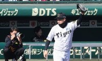 【阪神】Ｖナインが子どもの夢かなえる　中野＆大山が男の子と見事な４-６-３「選手よりいい」