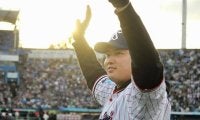 「当たって砕けろ、で頑張る」　ヤクルト村上が大リーグ挑戦へ抱負