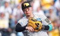 【プロ野球】なぜサトテルの守備は向上したのか？ 名手・荒木雅博が佐藤輝明のGG賞初受賞の理由を語る