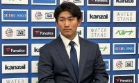 25歳で異例の“捕手転向”「チャンスがある」　ドラ1が加入も…球団幹部が語る事情