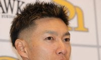 【ソフトバンク】柳田悠岐１億円ダウンの３億7000万円「自分の体が動く限り（現役を）やりたい」