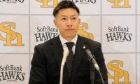 ソフトバンク　柳田悠岐が１億ダウンでサイン　３年で２億５０００万減　来季で７年契約終了「その先に契約が来るか」