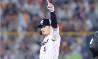 「精神的支柱が松本剛から西川遥輝に」5年ぶり日本ハムに復帰濃厚な元ノンテンダー、33歳外野手に球団OBから期待の声「若手が1人前になるためにもう1つスパイスが欲しい」