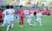 クラブ創設20年目に悲願のJ2昇格　永田選手のゴールで引き分け