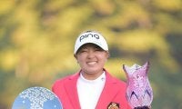 母と食べた宮崎牛ひつまぶし＆鍋焼きうどんでリフレッシュ　鈴木愛　親子でツアー２２勝目つかんだ