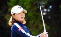 プロ3年目の奥山純菜が「63」で独走 政田夢乃3位で最終日へ／国内女子ツアー最終予選会