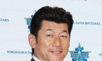 DeNA前監督の三浦大輔氏「POMPADOUR」からパンのプレゼント「似顔絵似てますね」