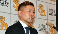 【ソフトバンク】中村晃19年目で2000万円増「代打１本」から４番まで…リーグ連覇の立役者