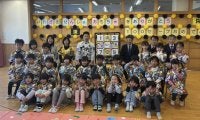 【阪神】岩崎優、こども園訪問＆玩具寄贈「喜んでくれたので…」21年から始めて今季も